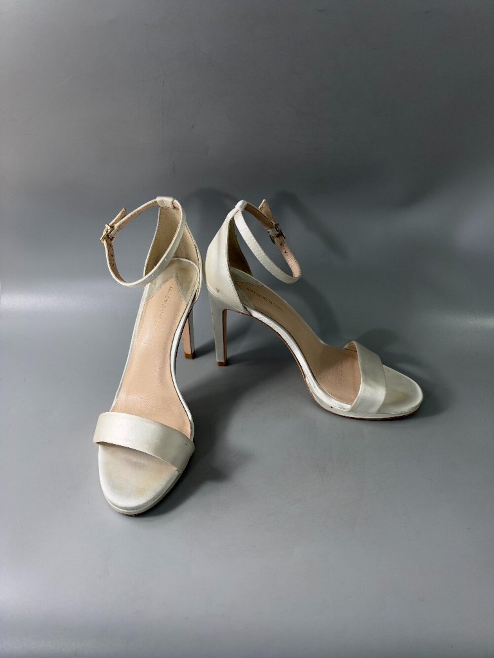 Antonio Melani White Satin Wedding Shoes, Size 9 M